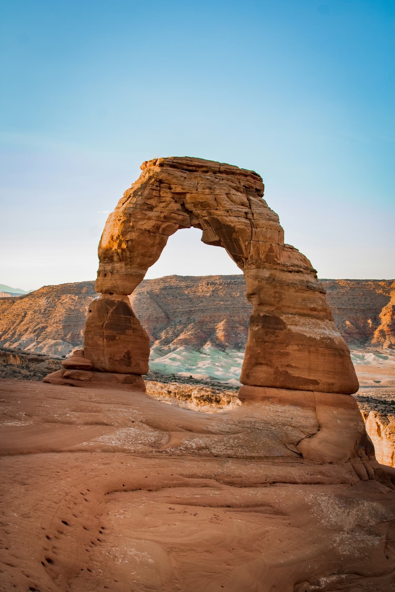 Delicate Arch at golden hour, Moab